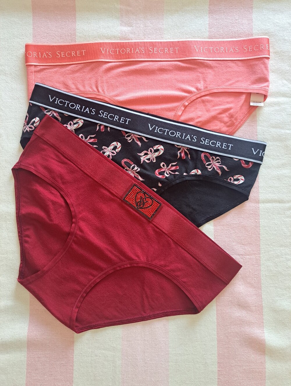 VS Panties bundle (S) NWT